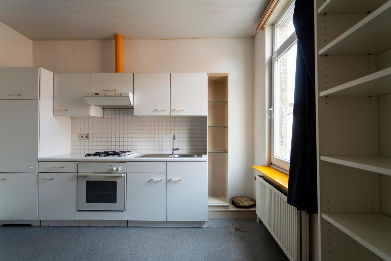 Gunstig gelegen opbrengsteigendom, bestaande uit 2 (studenten)studio's 