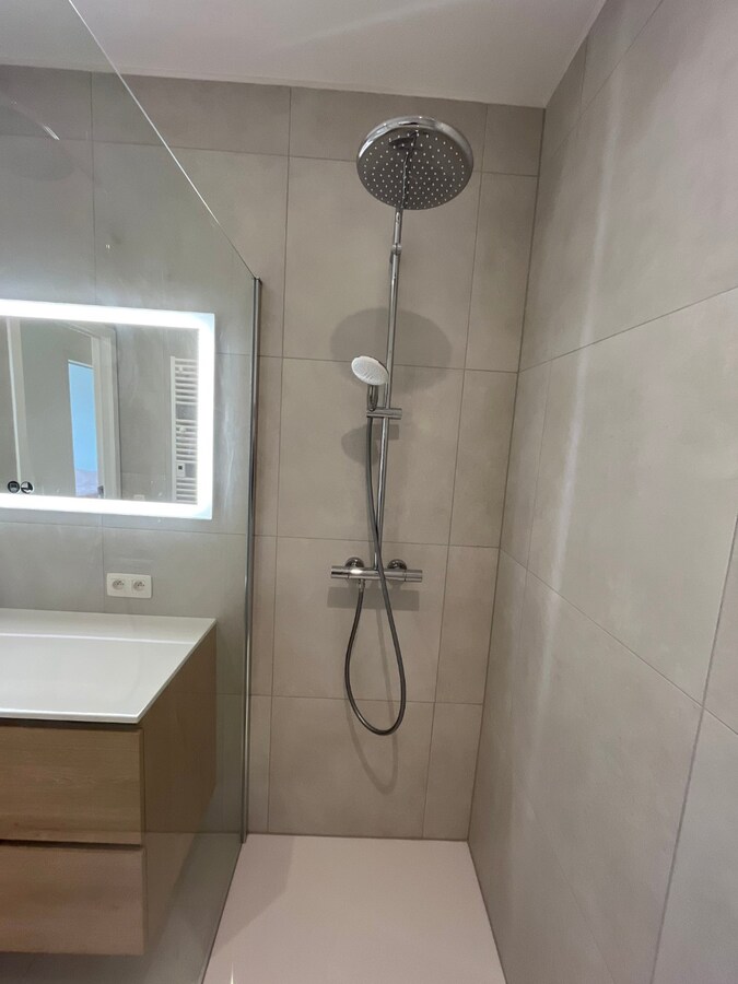 Prachtig modern nieuwbouwappartement in Wetteren 