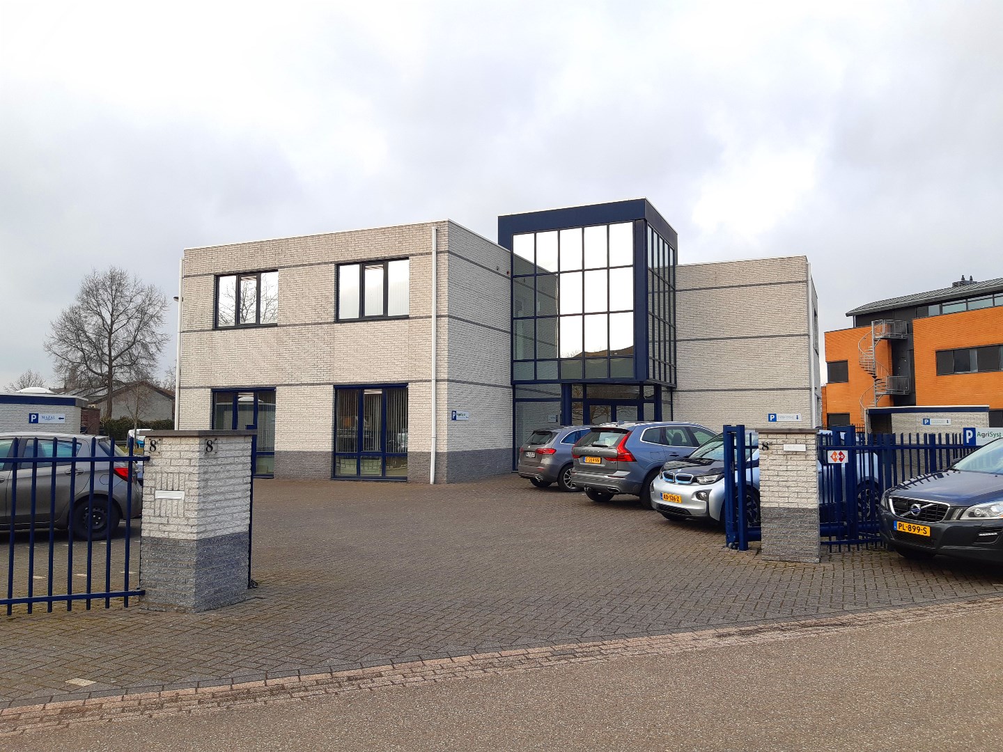 Op A-1 zichtlokatie gelegen aan Ringbaan-Noord 