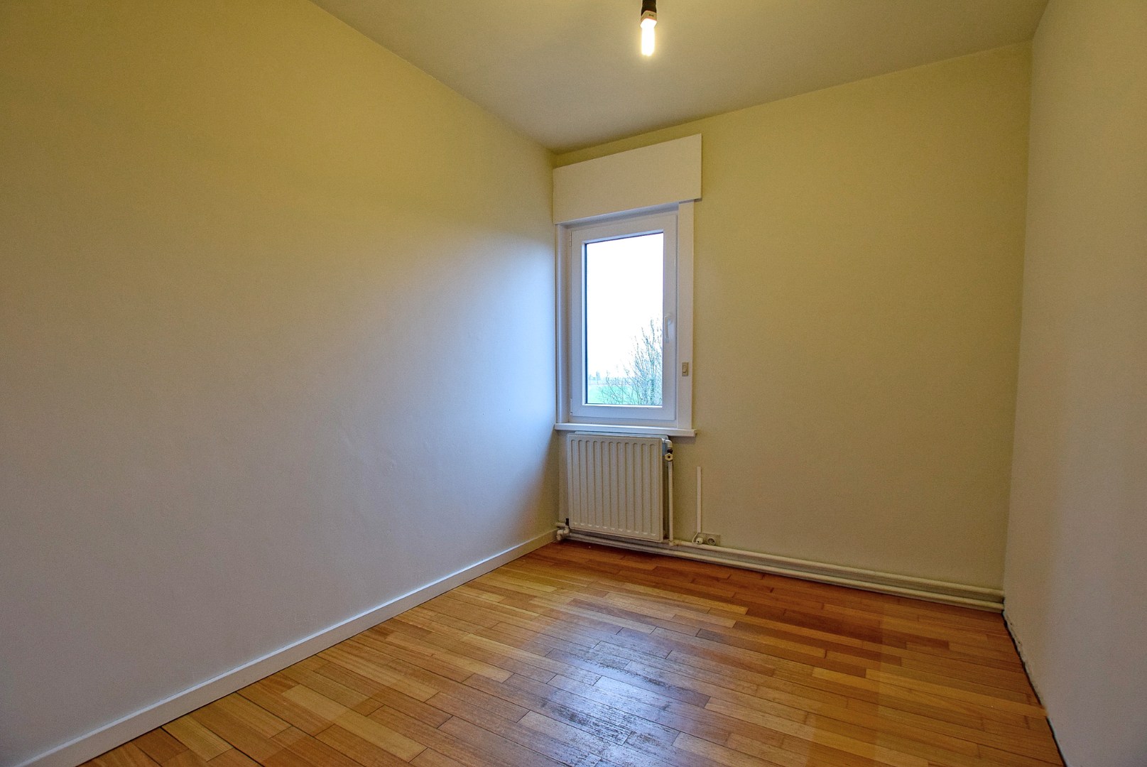 Prachtige open bebouwing met onderhoudsvriendelijke tuin te Oostduinkerke op 642 m². 