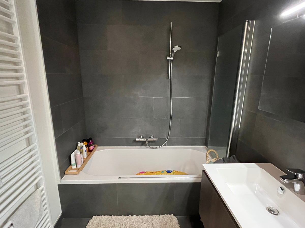 Luxueus 2-slpk-appartement in het groene Eke-Nazareth 