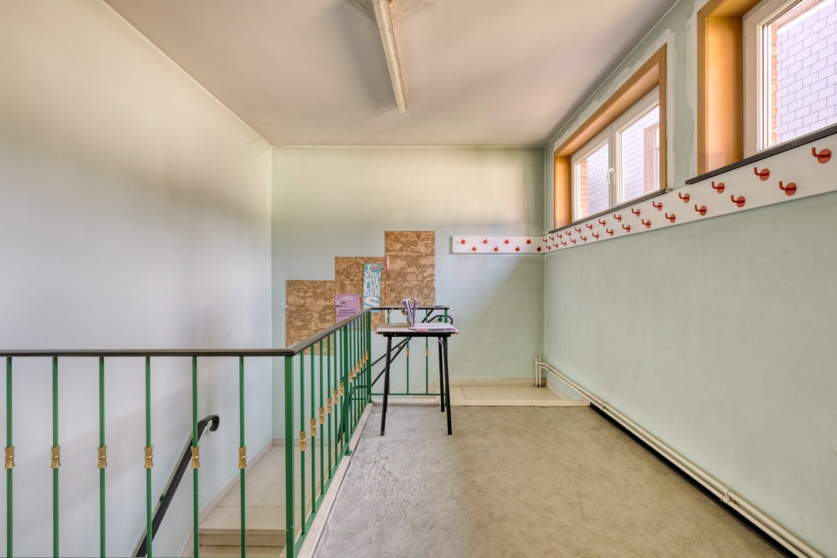 Multifunctioneel gebouw in het centrum van Merchtem. 