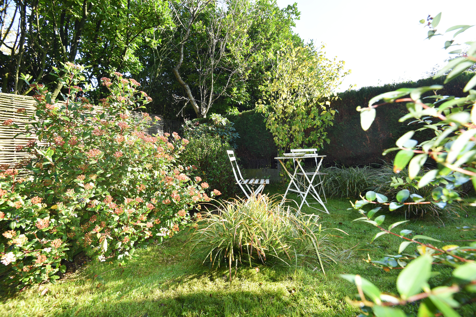 Rijwoning met 3 slpks, garage en tuin nabij centrum Eeklo 