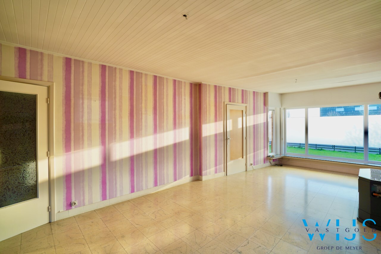 Bungalow op perceel van 651m² in hartje ERTVELDE ! 