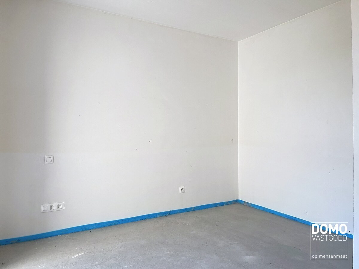 MODERNE NIEUWBOUWWONING CASCO PLUS MET 3 SLAAPKAMERS 