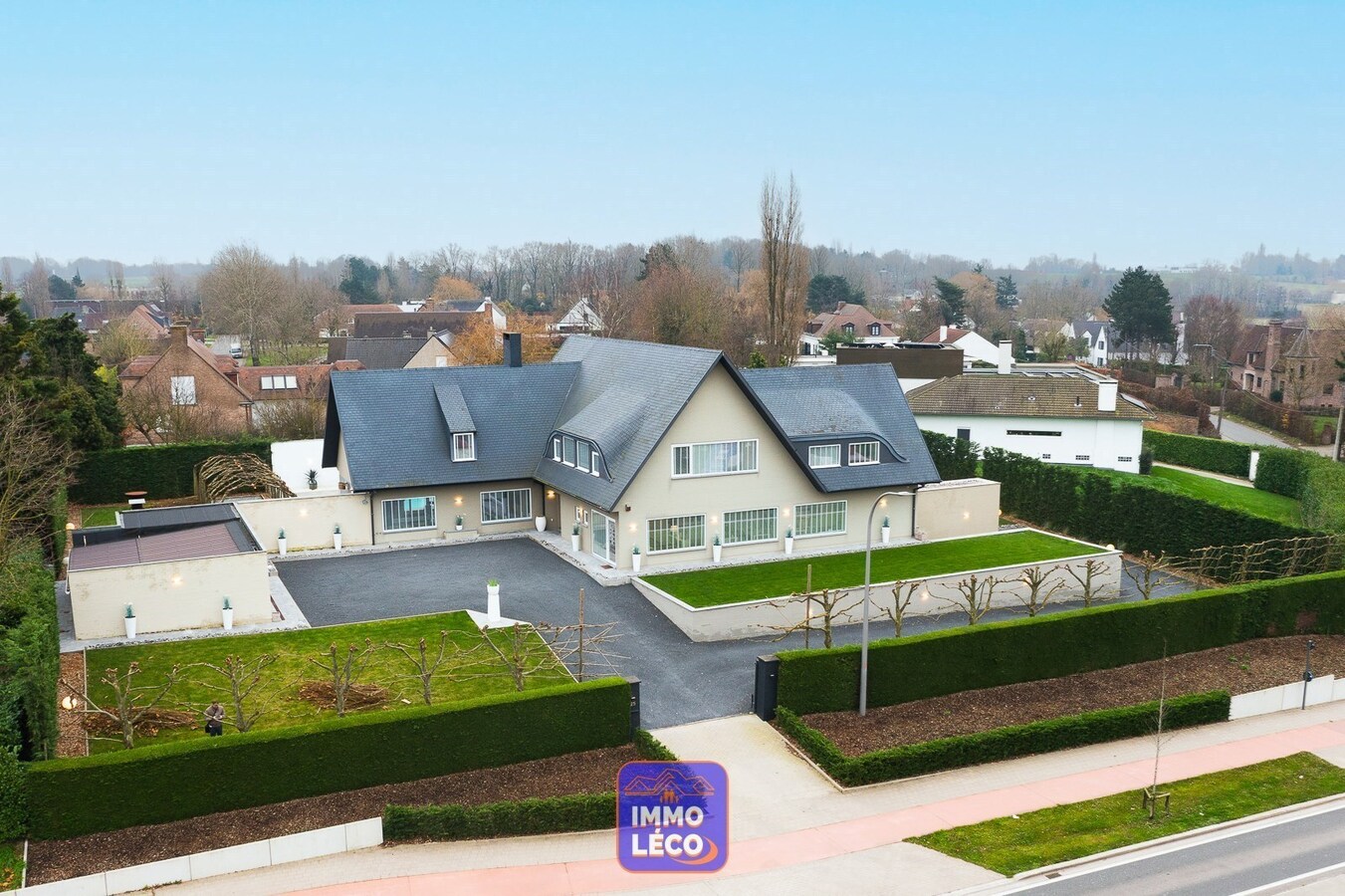 Villa prestigieuse entièrement rénovée en 2022, prestation haut de gamme ! 