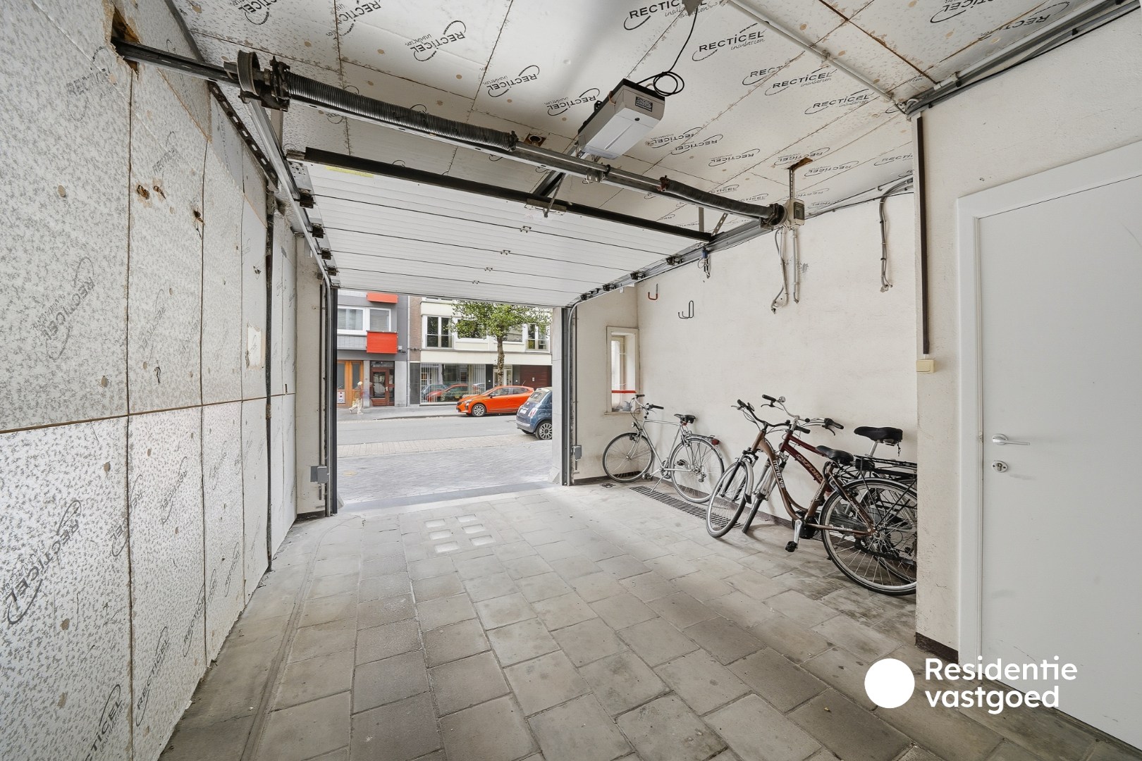 Ruim en instapklaar appartement met 2 slaapkamers in Oostende 