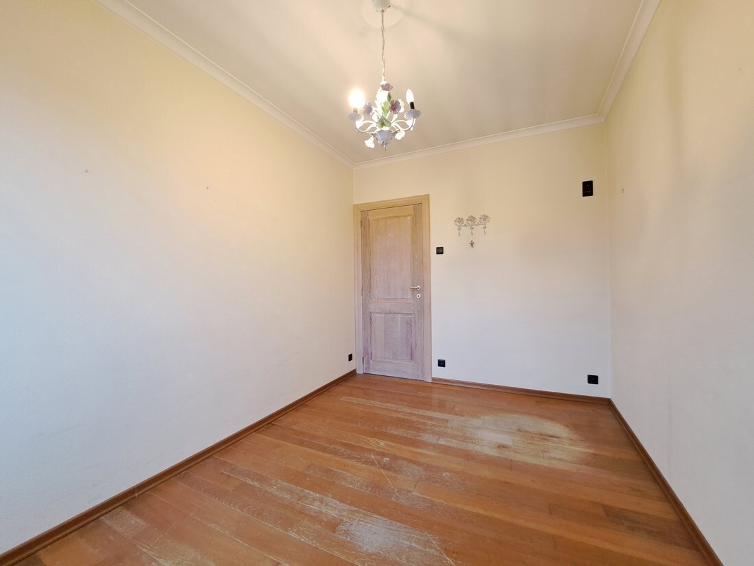 Ruim appartement met 3 slaapkamers te Hasselt centrum 