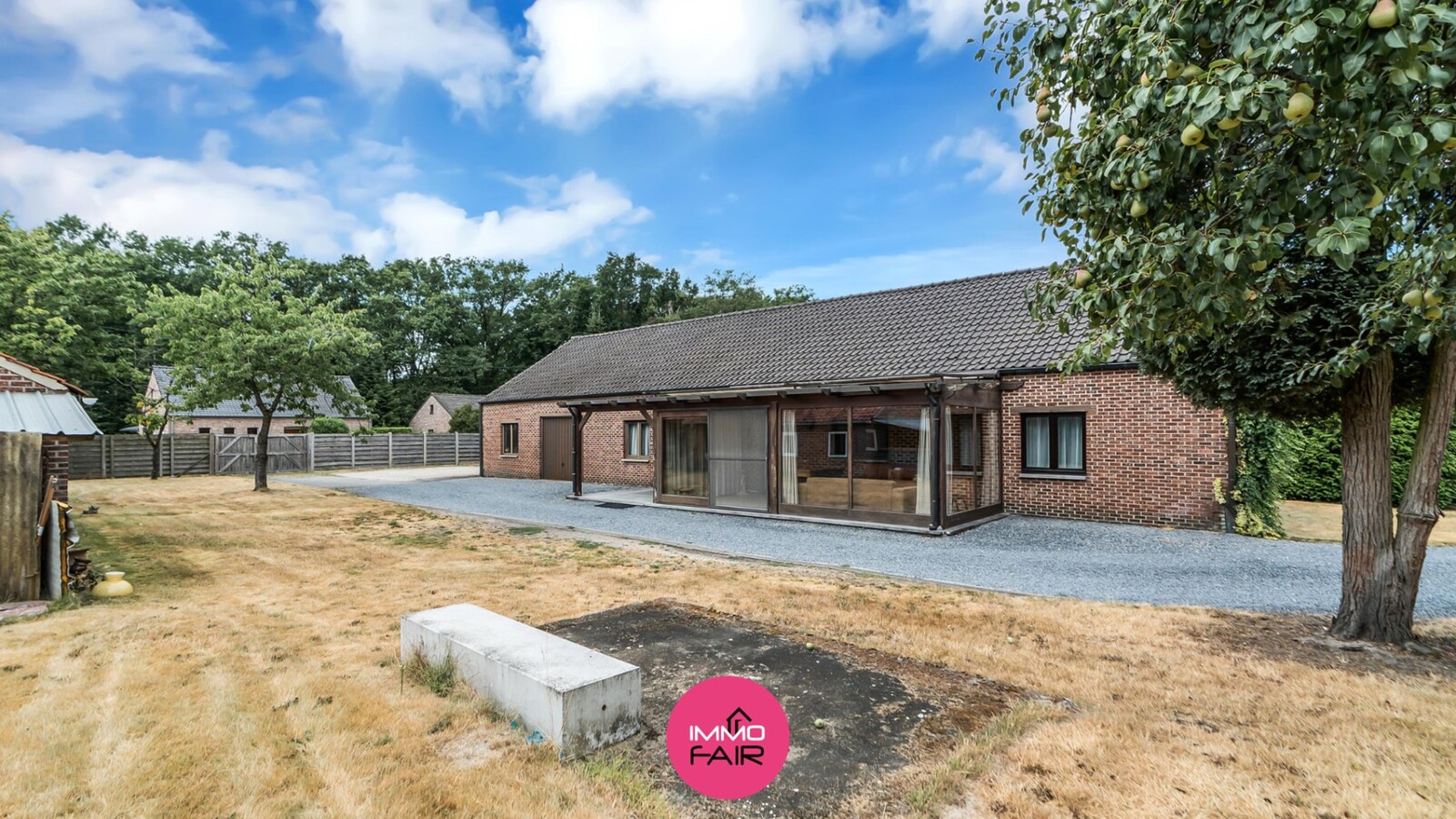 Residentieel gelegen bungalow op 1.500 m² 