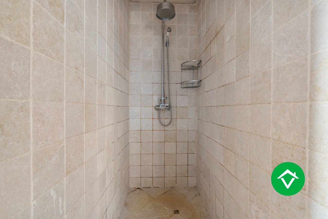 Charmante landelijke woning met drie slaapkamers, ruime garage en prachtig vergezicht te Bovekerke (Koekelare) 