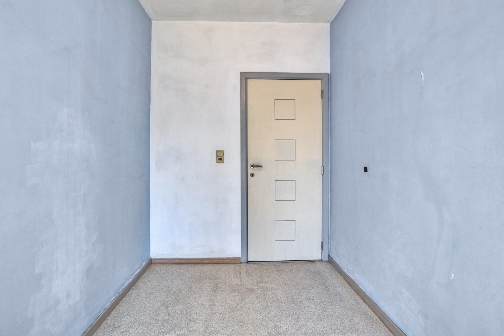 Centraal gelegen ruime woning met 4 slaapkamers en tuin te Tienen - EPC 222Kwh/m² 