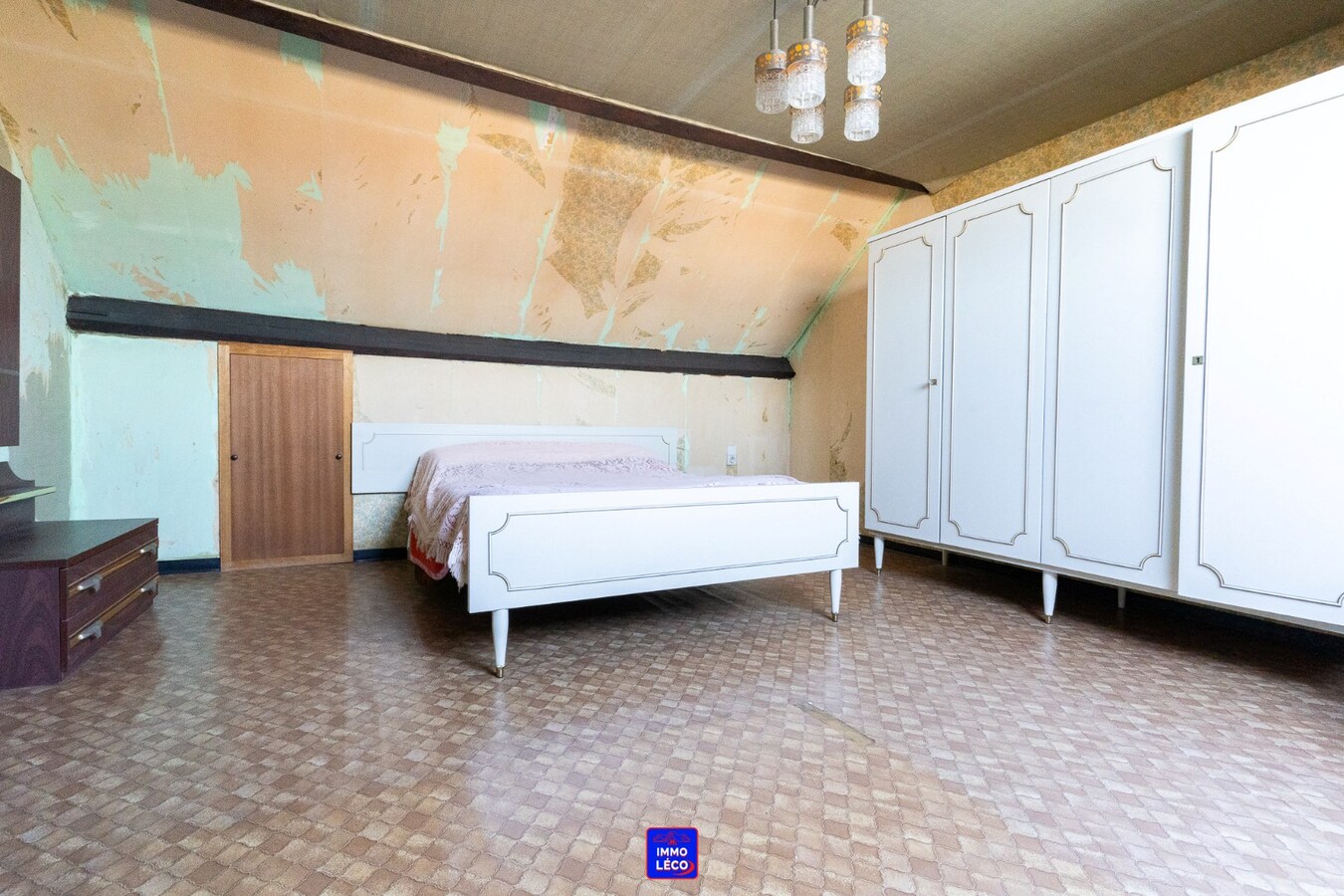Maison saine avec jardin et garage, idéale 1er achat/investissement ! 