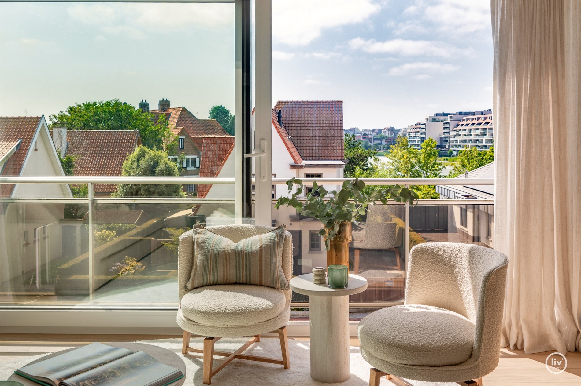 Volledig gerenoveerd 3-slaapkamerappartement met open zicht en prachtig uitzicht op het Zegemeer 