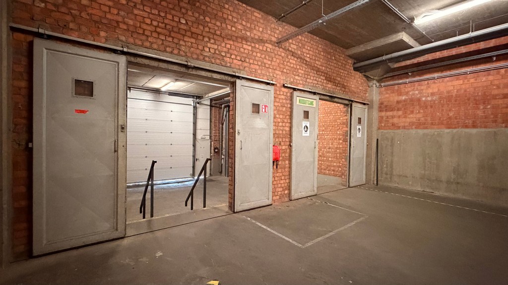 Kantoren en magazijn te huur in Ceka Center te Antwerpen