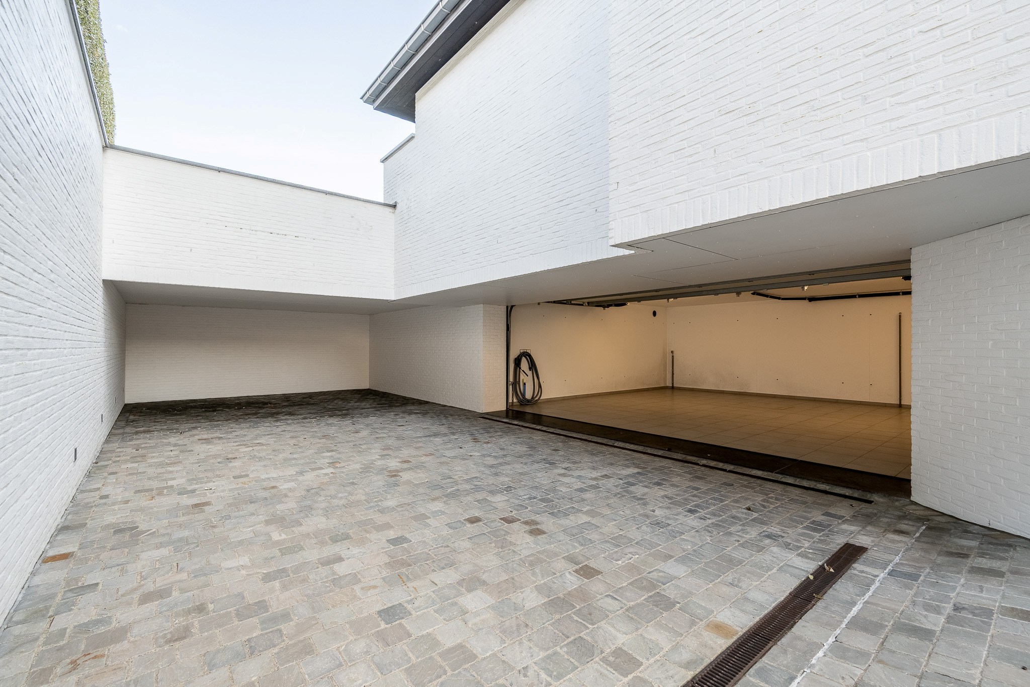 Prachtige en instapklare villa gelegen in een zijstraat van de Magere Schorre 