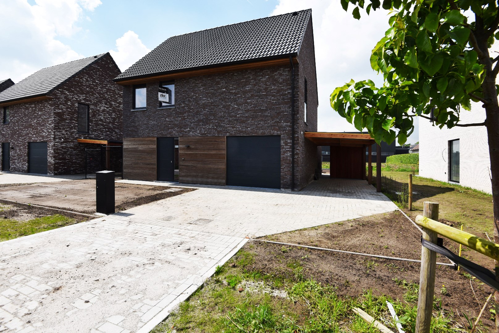 Open nieuwbouw met 3 slaapkamers en tuin te Aalter 