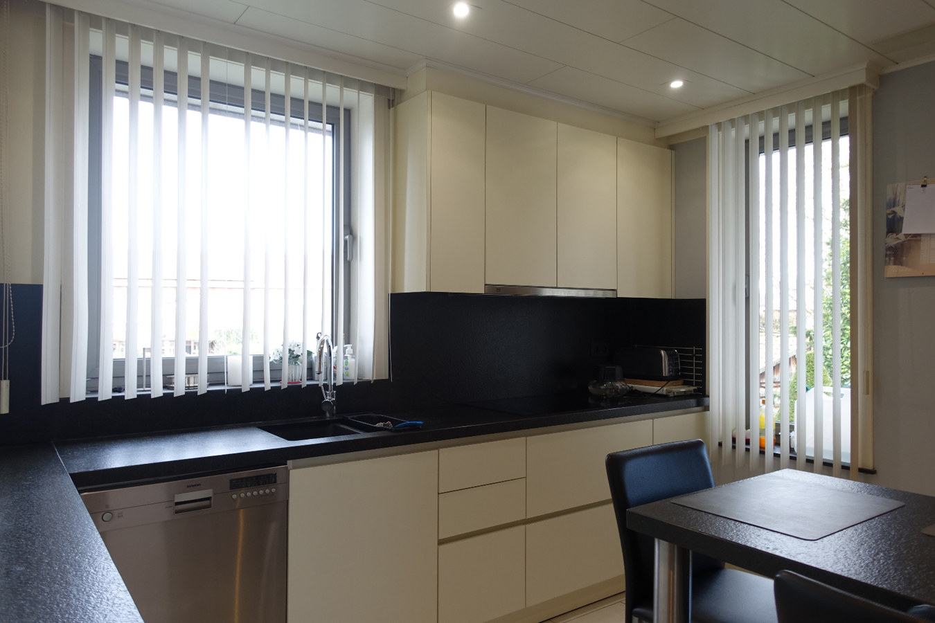 Uitzonderlijke villa in doodlopende straat te Varsenare 