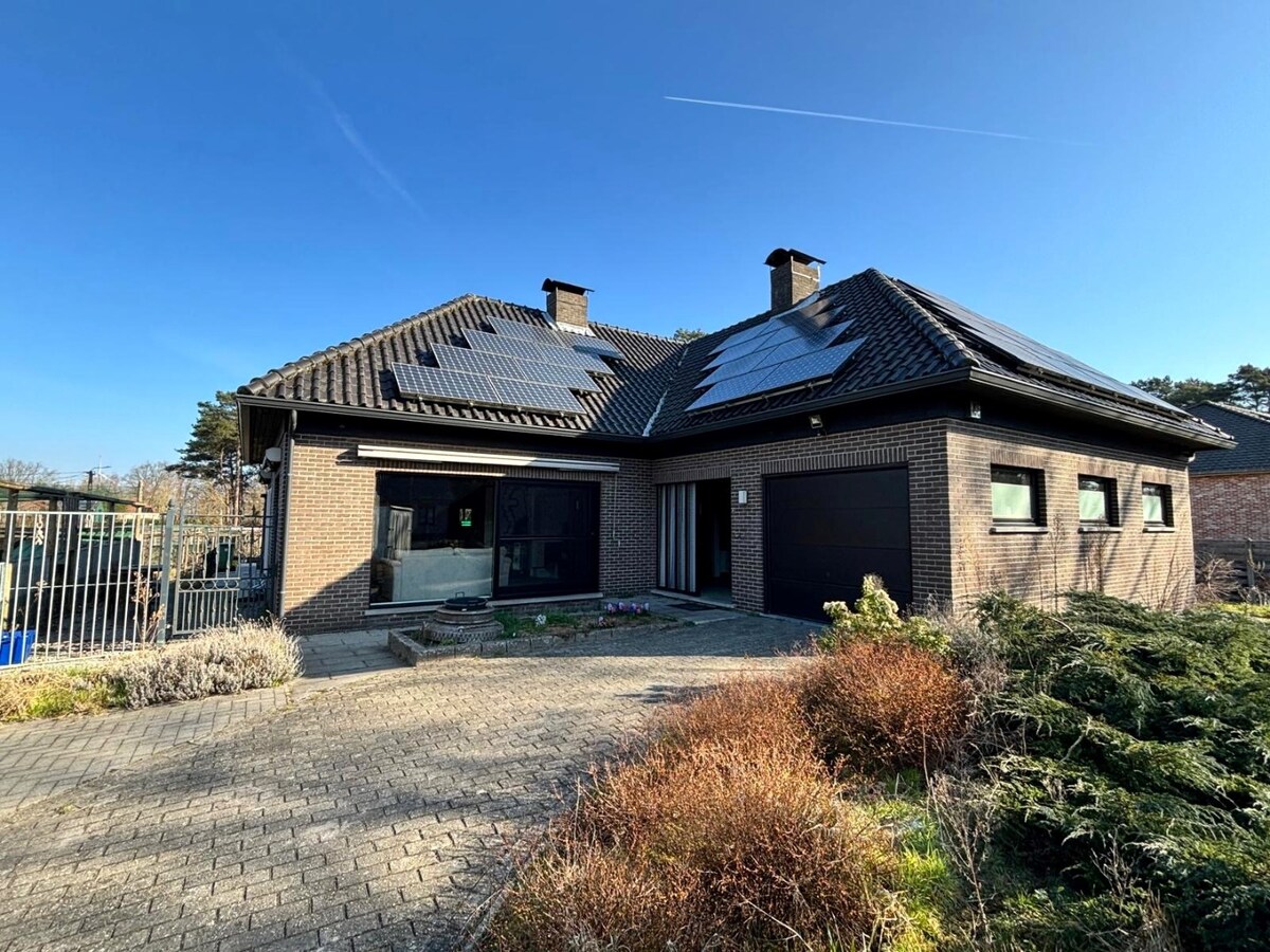 Verkocht villa - Balen