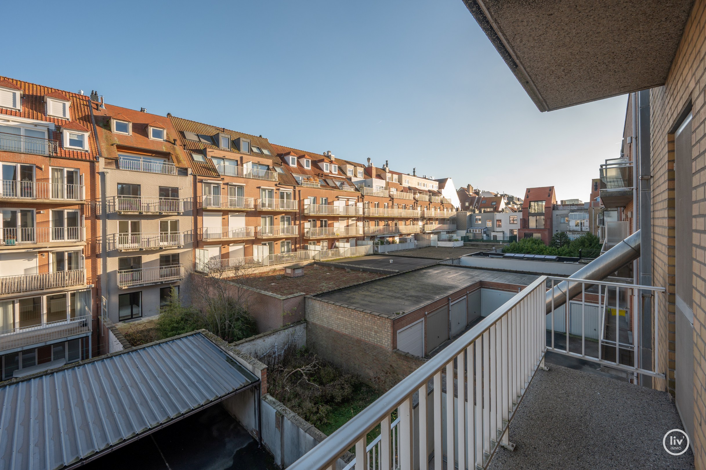 Prachtig appartement Inclusief box en staanplaats met uitzonderlijke gevelbreedte en prachtig open zicht over het zegemeer te Knokke 
