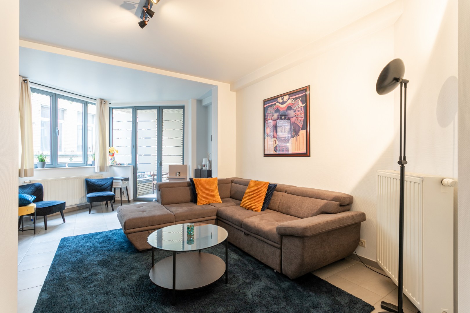 Handelspand met woonst te Halle centrum 