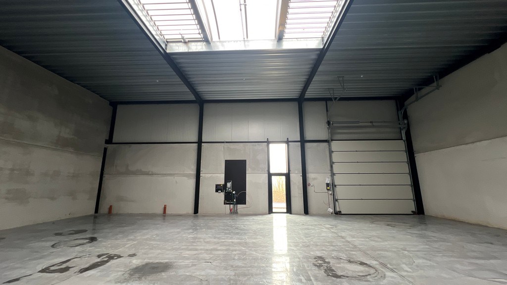 Klein magazijn te huur in Herzele Business Park
