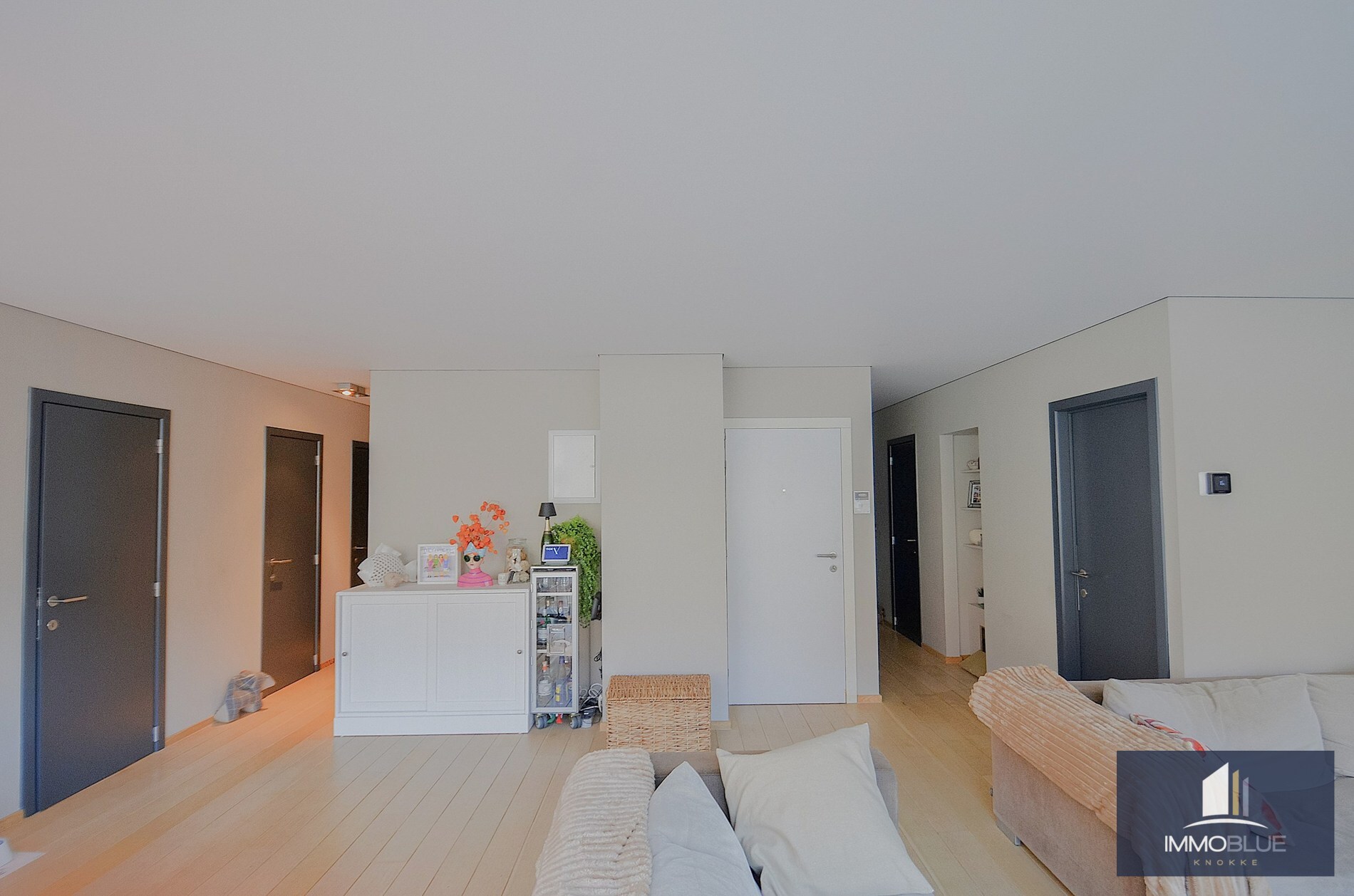 Exclusief: instapklare penthouse met een ruim zonnig terras. 