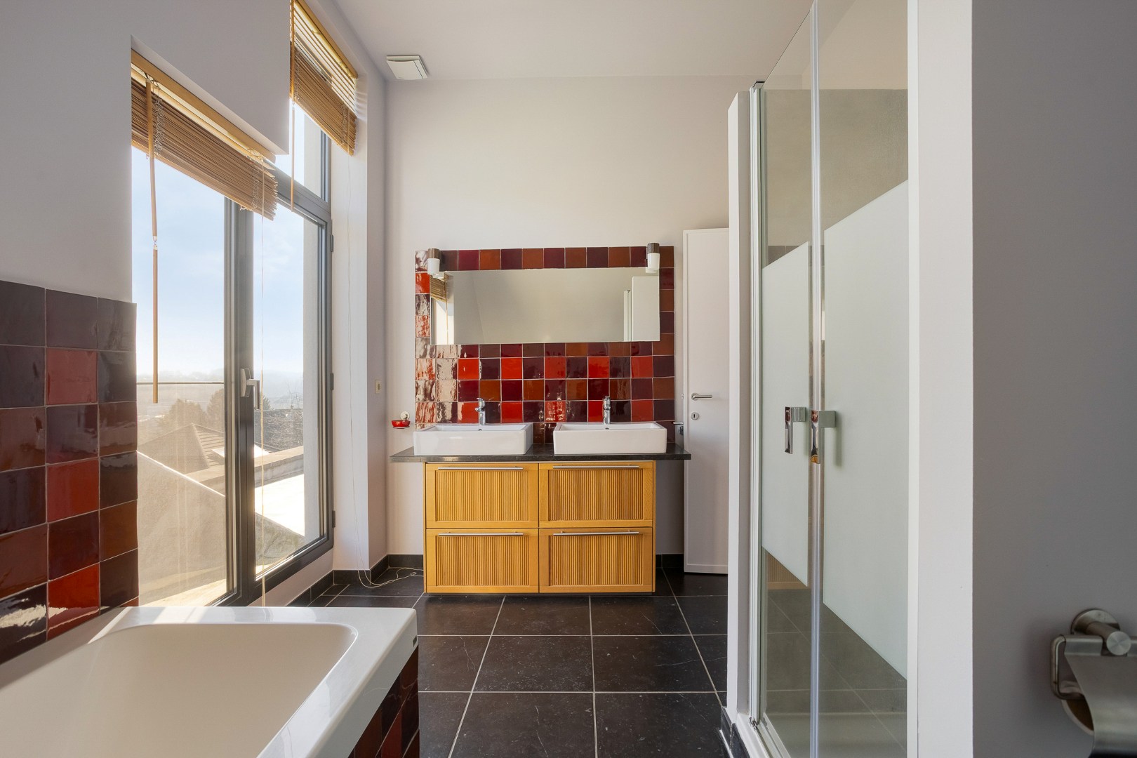 TE HUUR – Stijlvolle villa met uitzonderlijk terras &amp; tuin 1652 ALSEMBERG 