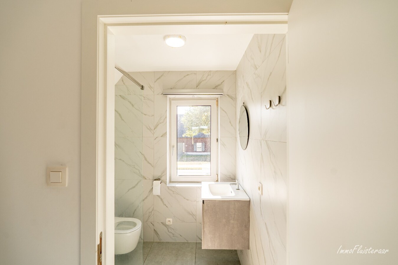 Veelzijdige woning met paardenstallen op ca. 2ha te Helchteren 