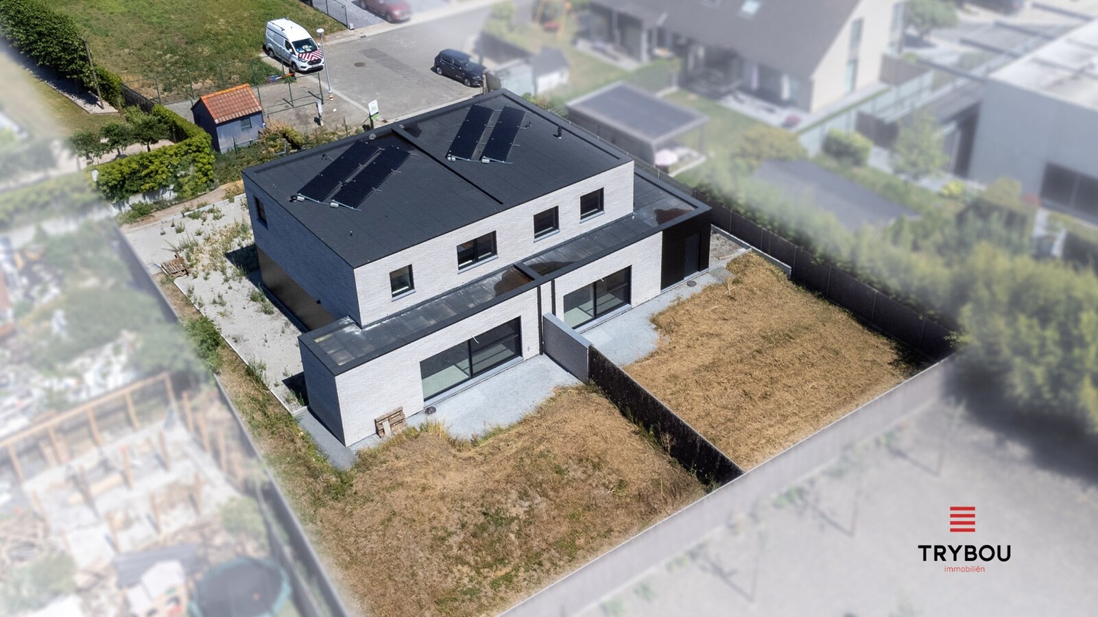 Instapklare nieuwe woning in een rustige woonwijk 