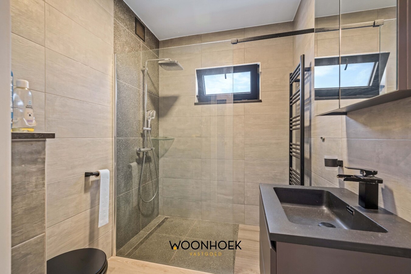 Stategisch gelegen 2-slpk appartement in centrum 