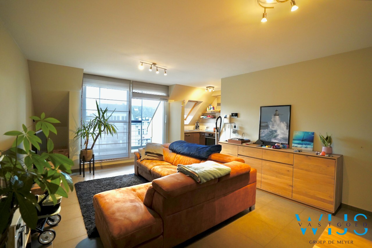 Tof duplex appartement in hartje Ertvelde ! 