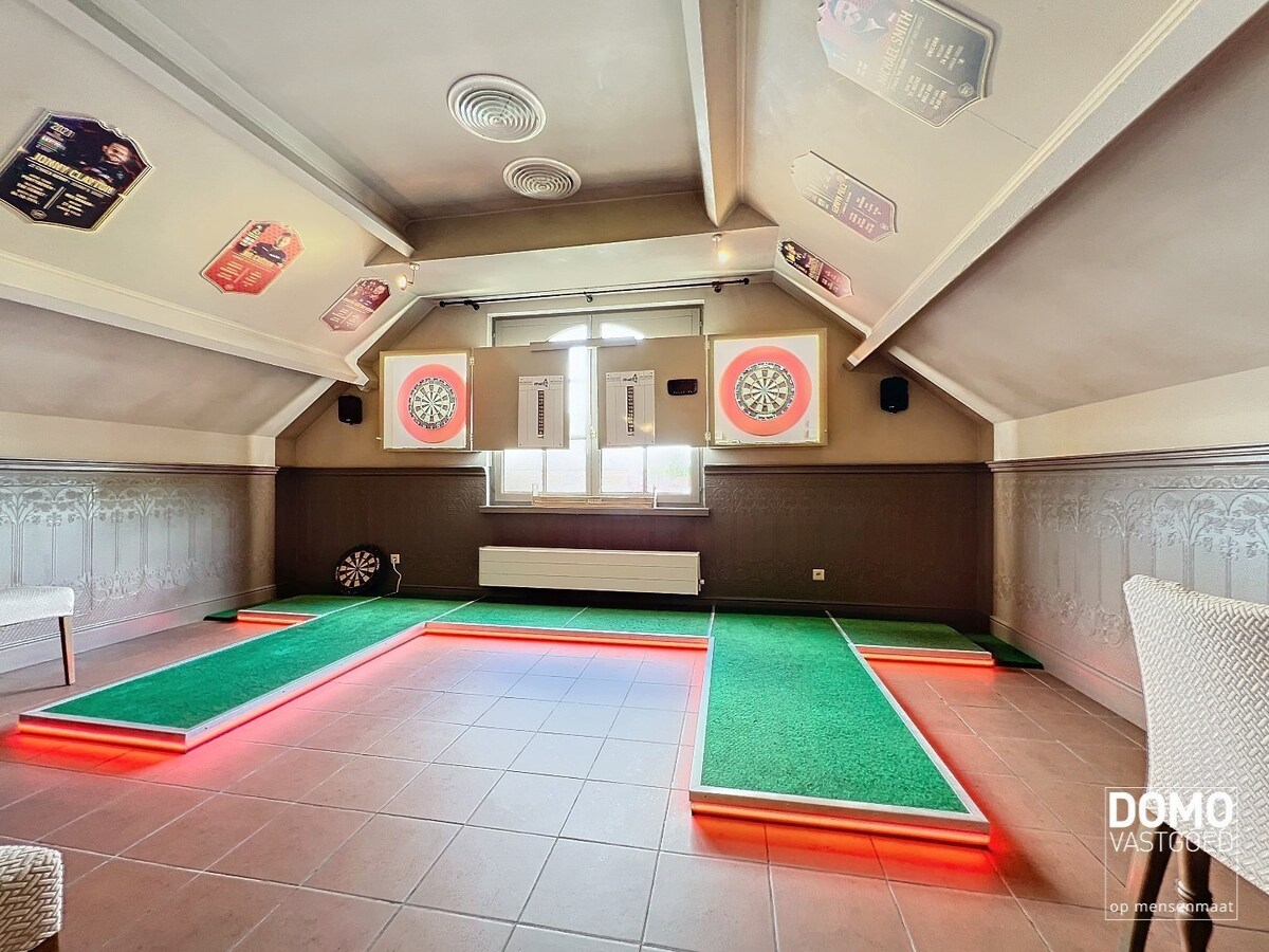 Multifunctioneel handelspand, gunstig gelegen met veel parkeergelegenheid en energielabel C 