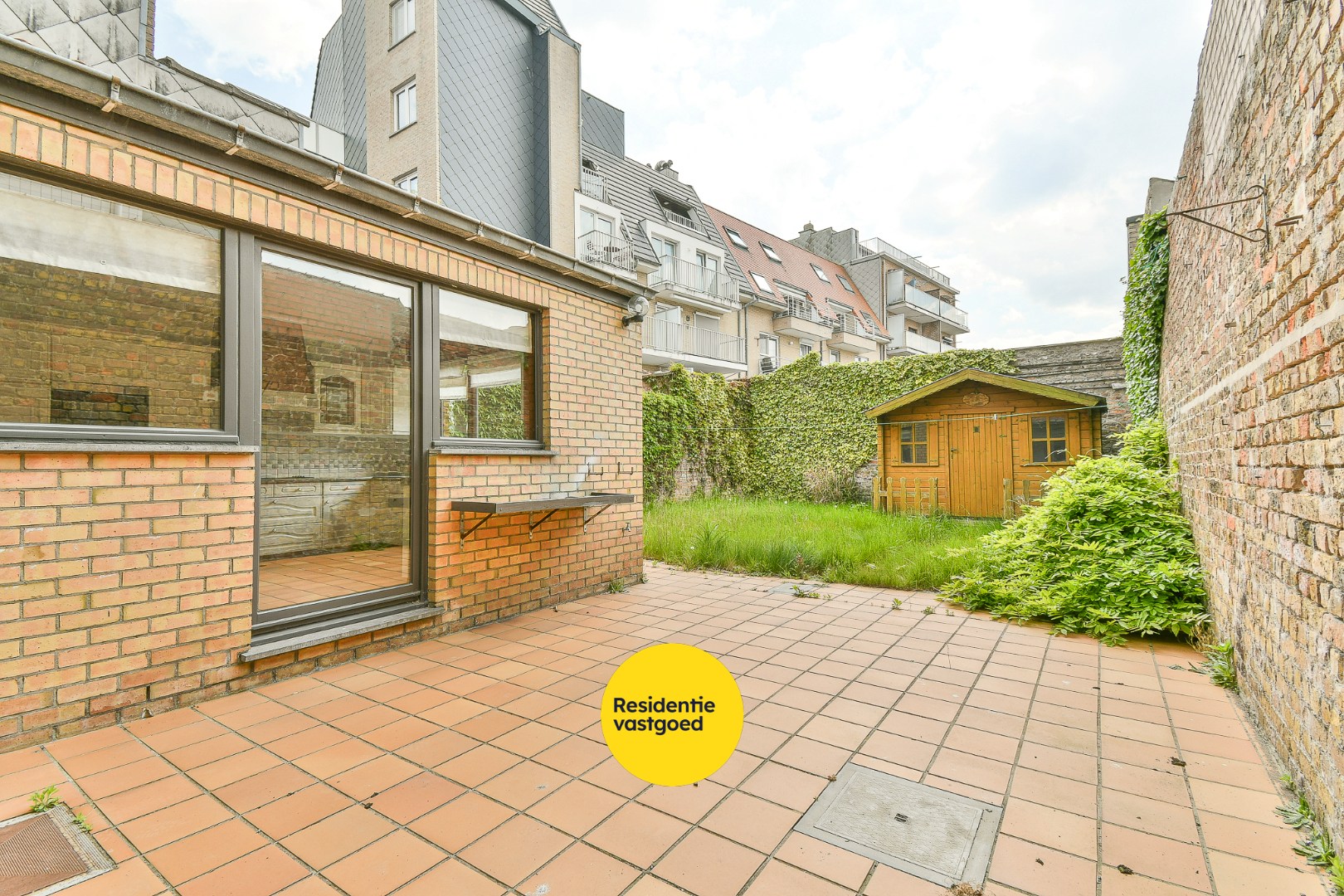 Woning met 3 slaapkamers en tuin, vlak aan het strand van Bredene 