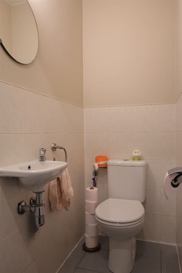 Zeer ruim dakappartement in het centrum van Gistel 