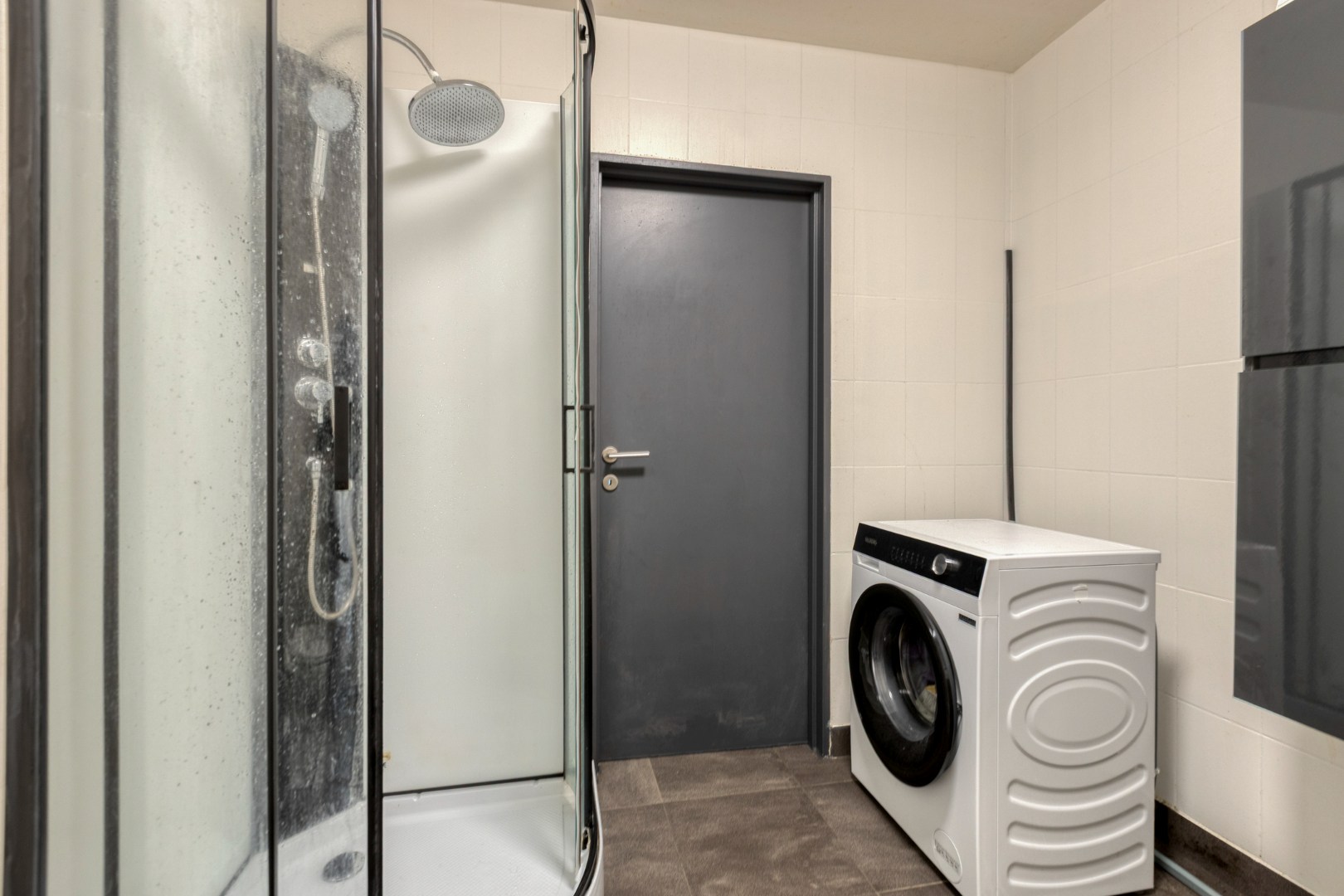 Instapklaar gelijkvloers appartement in Geel-centrum 