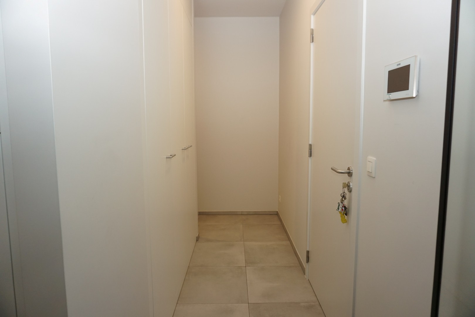 NIEUWBOUWAPPARTEMENT MET 2 SLAAPKAMERS EN TERRAS IN CENTRUM OOSTENDE 