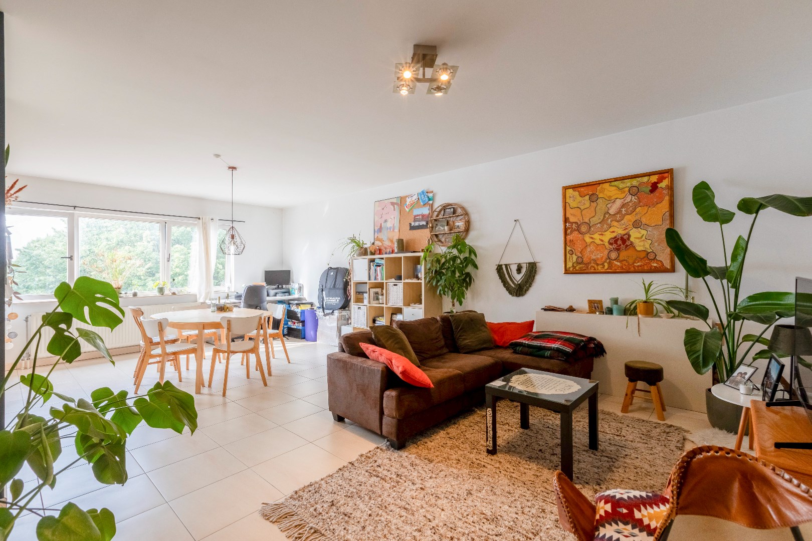 Ruim 1-slaapkamer appartement nabij Spaanskasteelplein 