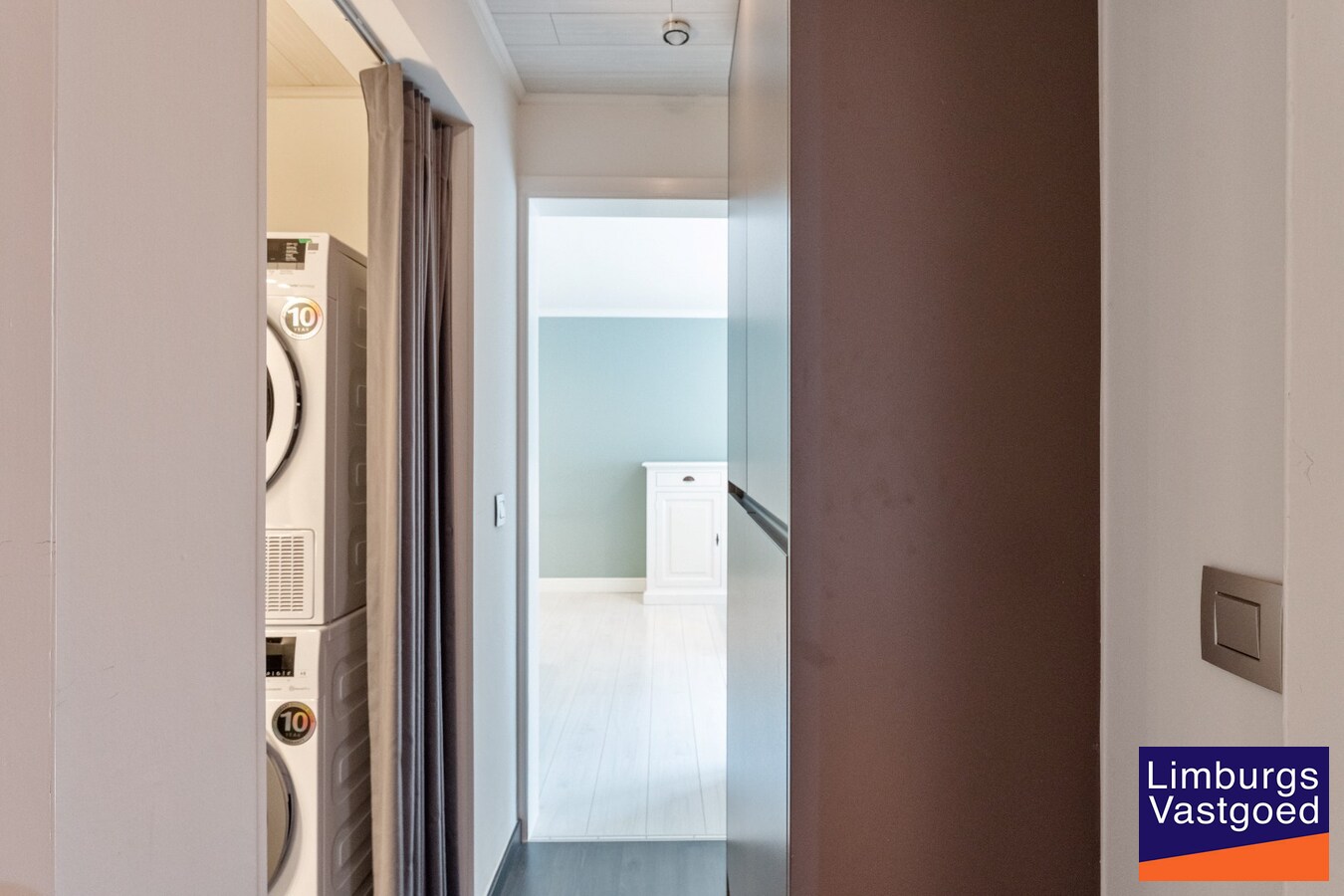 Gelijkvloers appartement, 78 m², 2 slpk, ruim terras, autostaanplaats 