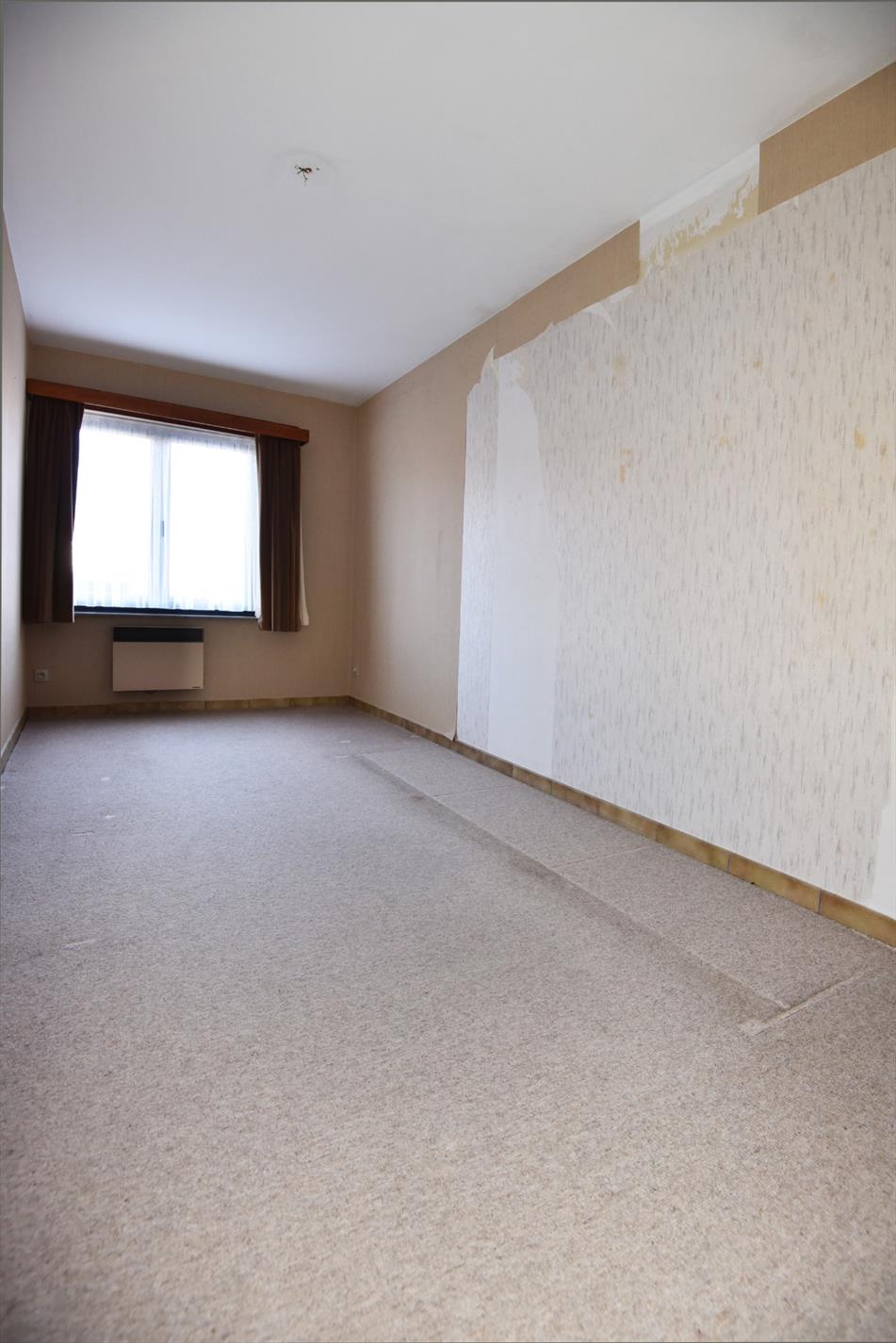 Gelijkvloers app. met 2 slpks, zonneterras en staanplaats nabij centrum Maldegem 