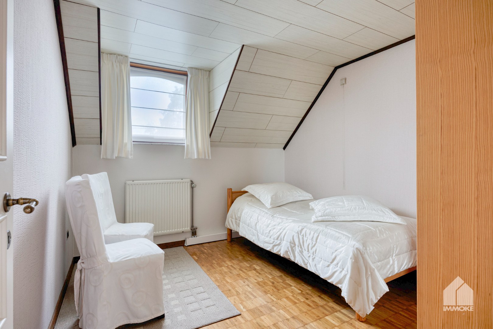 Stijlvol landhuis op 14a 88ca met aangrenzend weiland van 35a 5ca. 