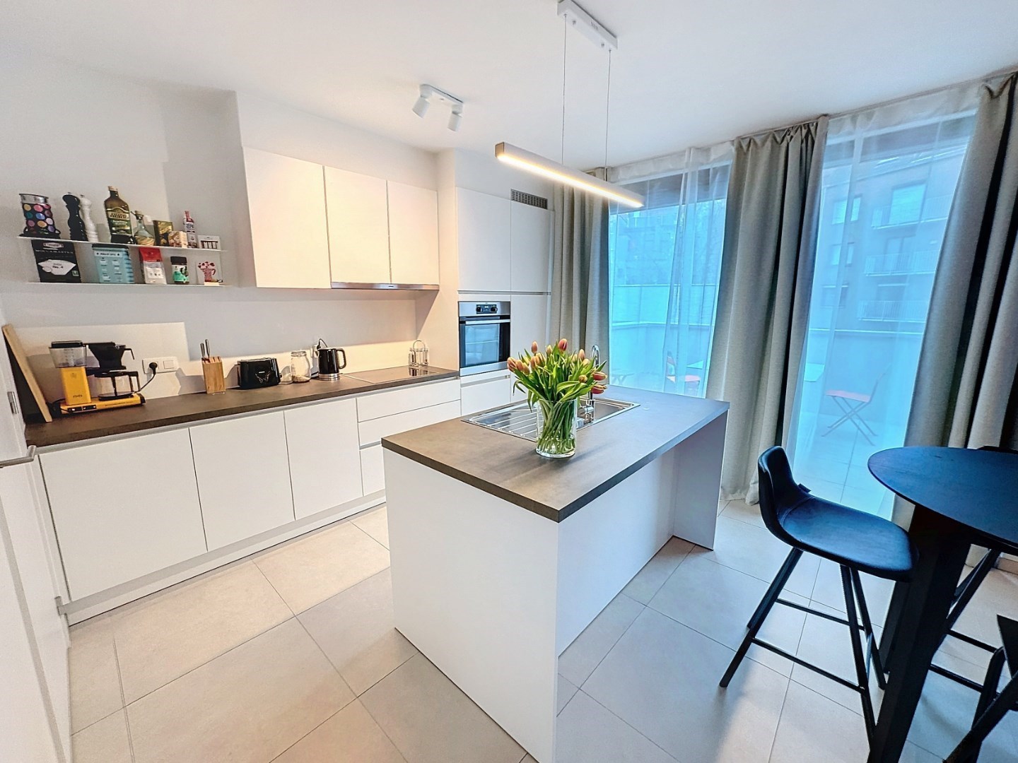 Centraal gelegen, ruim en energiezuinig appartement met 3 slaapkamers 
