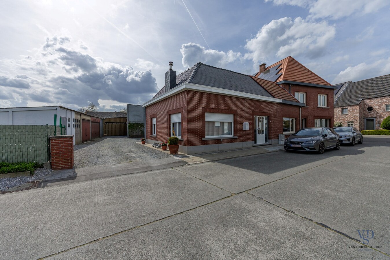 Stijlvol gerenoveerde woning. 