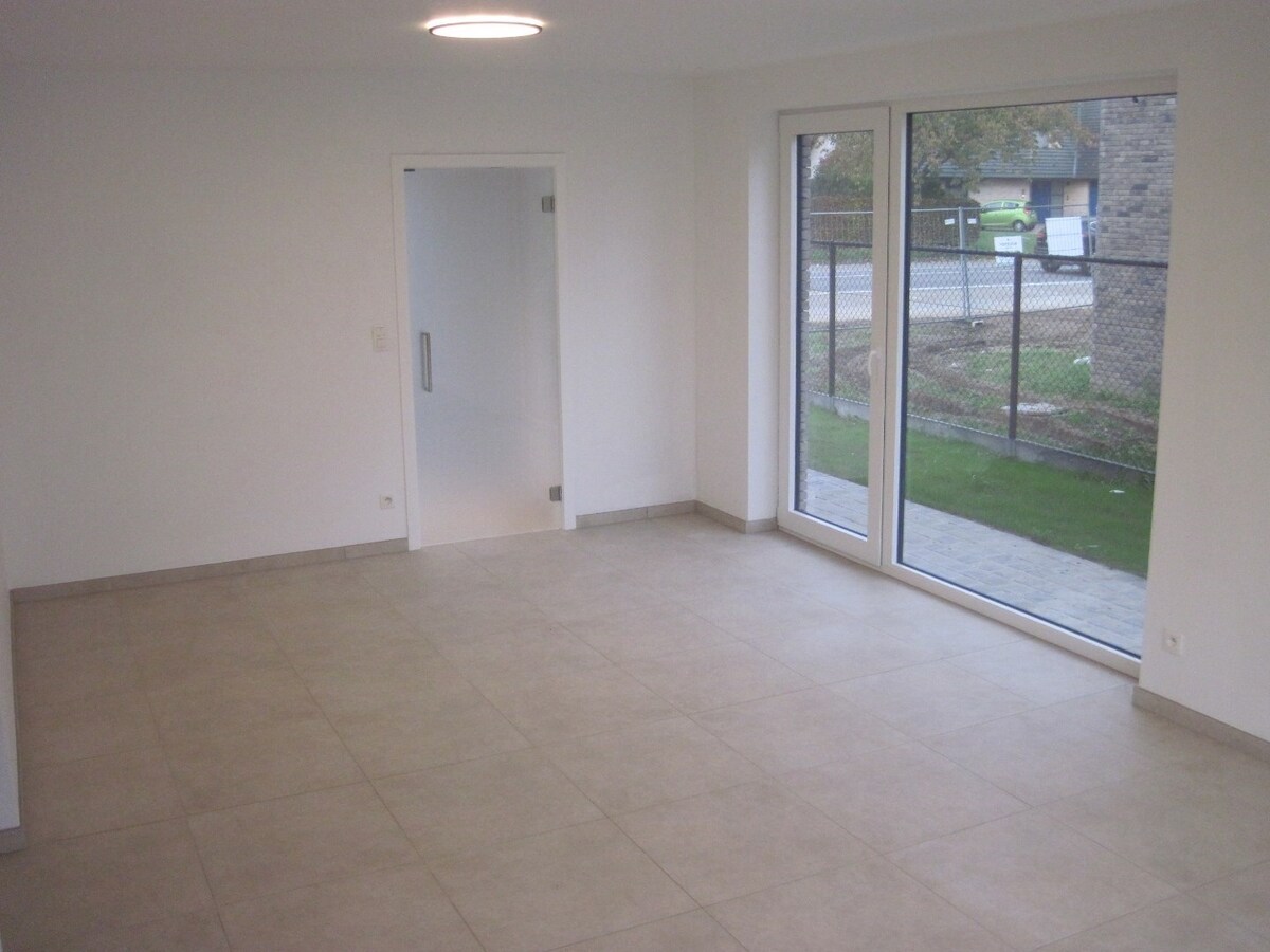 Eigentijdse nieuwbouwwoning 