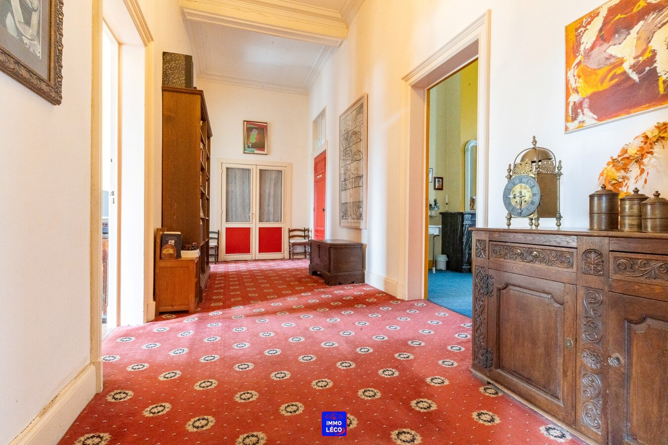 Maison de Maître chargée d'histoire, une propriété unique dans le centre-ville ! 