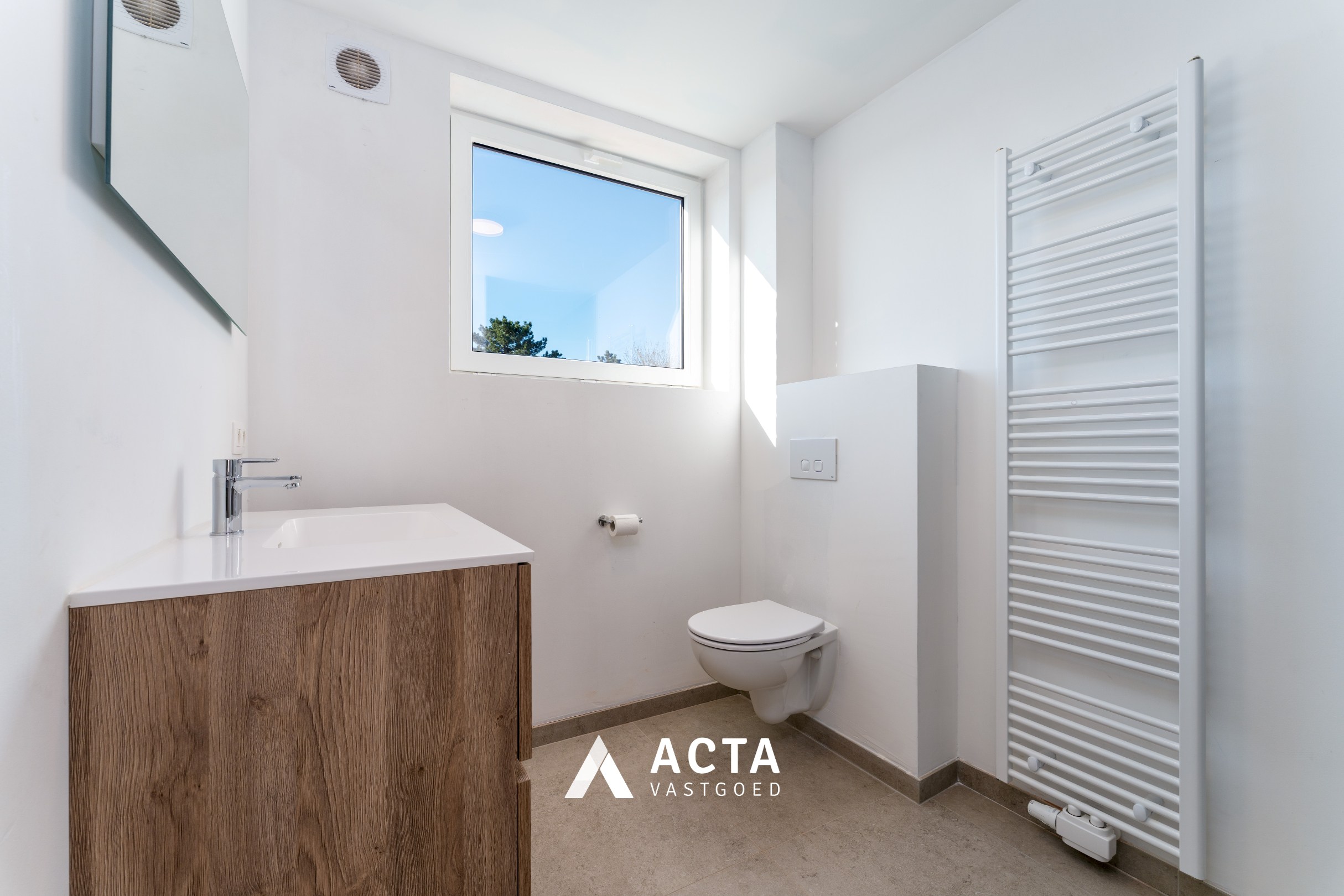 Recent gerenoveerd appartement met 2 slaapkamers 