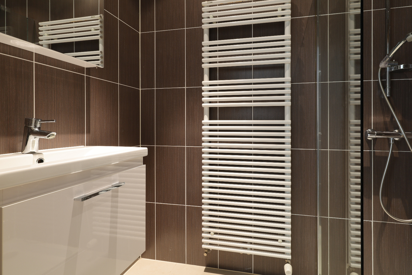 Gelijkvloers appartement met garagebox op uitstekende ligging 