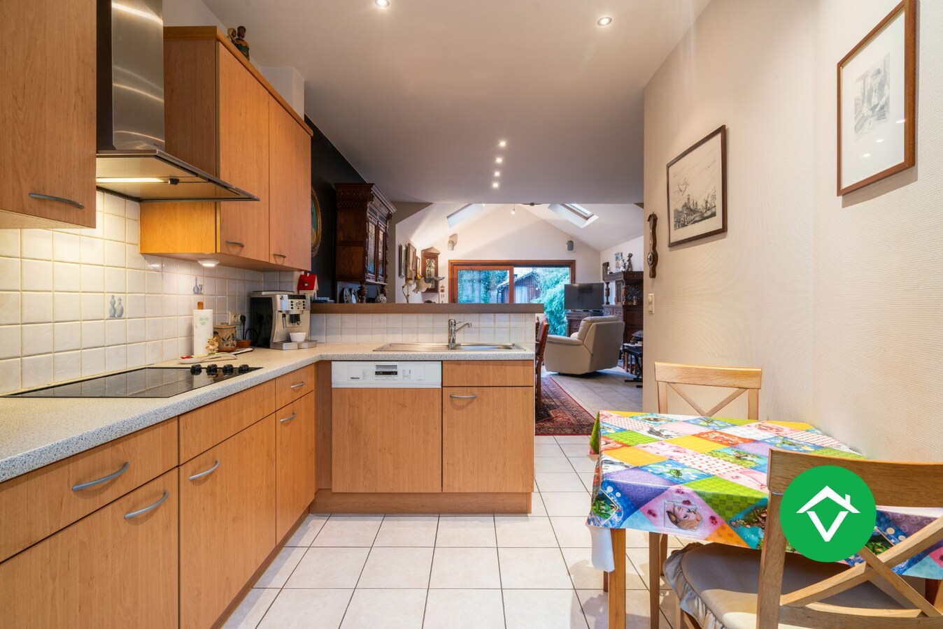 Gerenoveerde rijwoning in Brugge met 2 slaapkamers 