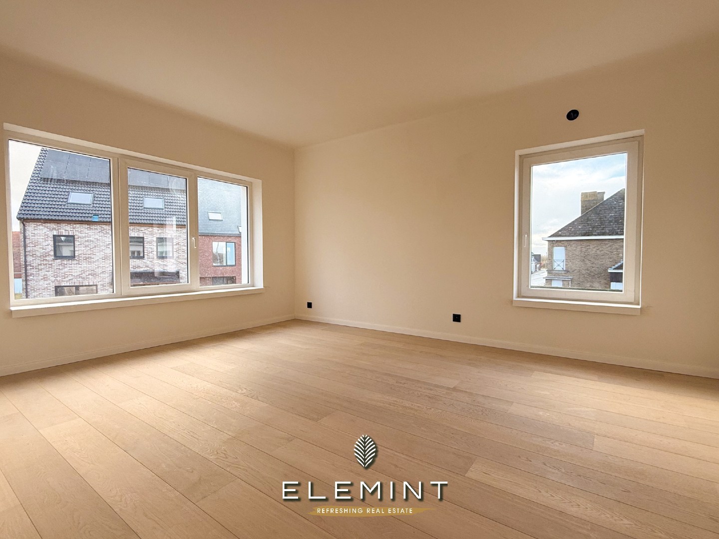 Energiezuinig halfopen ruime woning met garage te Oudenaarde 