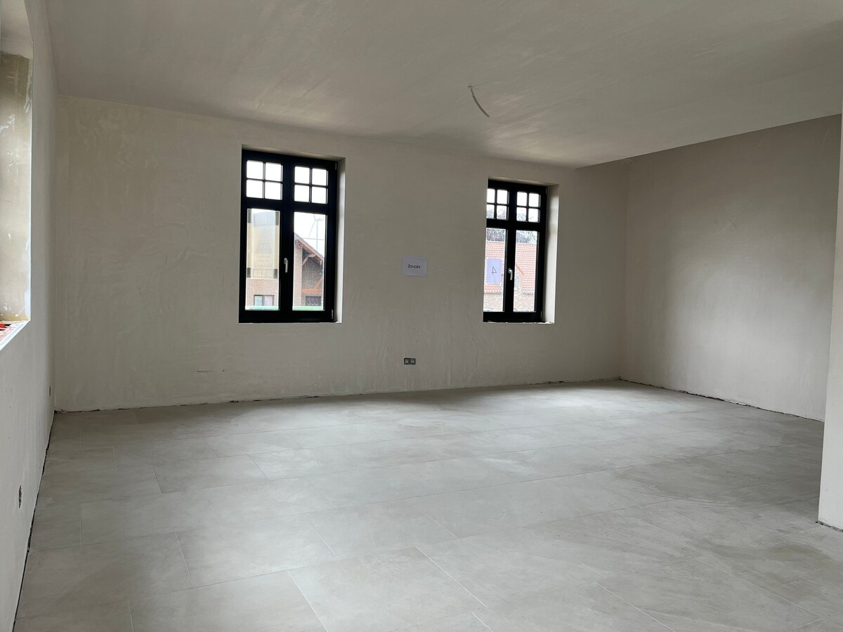 Afgewerkt nieuwbouw app. (3 slpks.) in Residentie Martinus 