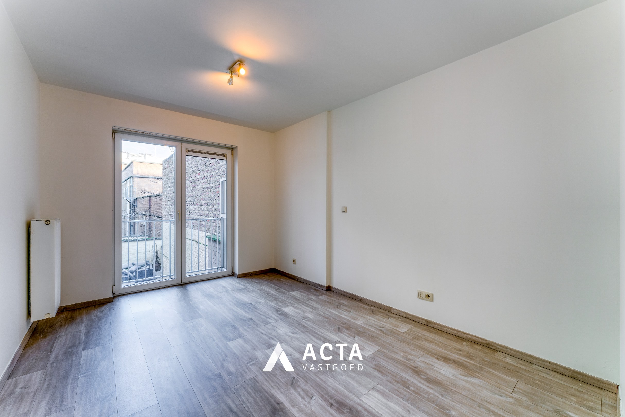 Recent appartement met twee slaapkamers aan het Leopoldpark! 